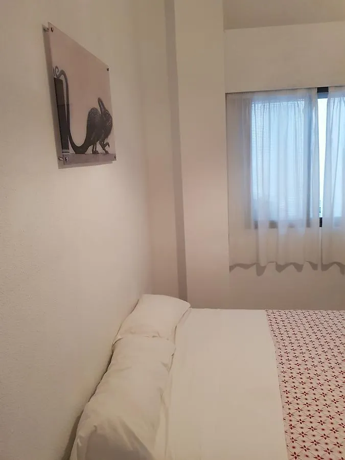 فندق مالقةفي  Plaza Merced 5 مالقة
